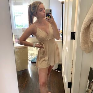Lulu’s Beige Romper/Dress